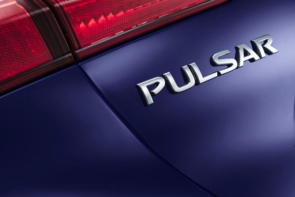 Nieuwe Nissan Pulsar badge
