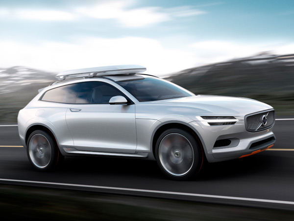 Volvo Concept XC Coupe side dynamic