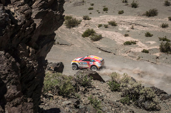 Riwald Dakar Team Stage 4 action