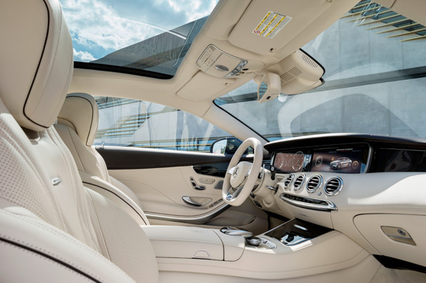 Nieuwe S 65 AMG Coupe interieur2