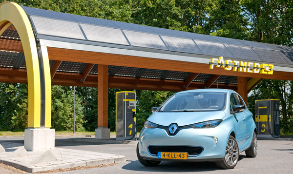 Renault ZOE Fastned front