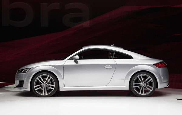 Nieuwe Audi TT side