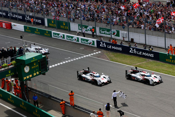 Audi Le Mans 2014 overwinning finish