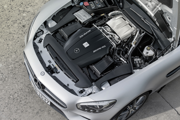 Nieuwe Mercedes-AMG GT grey AMG Engine