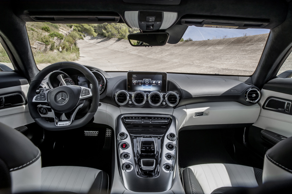 Nieuwe Mercedes-AMG GT interieur2
