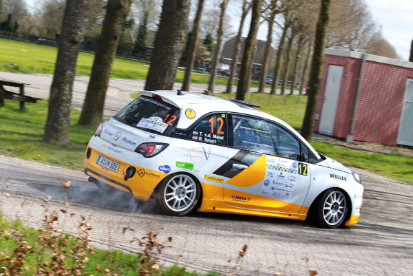 Rally van Putten Opel ADAM action3
