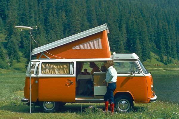Volkswagen T2 camper 2