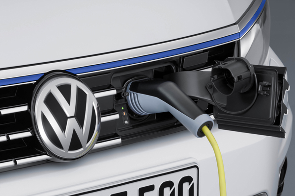 Voorinschrijving VW Passat GTE charging