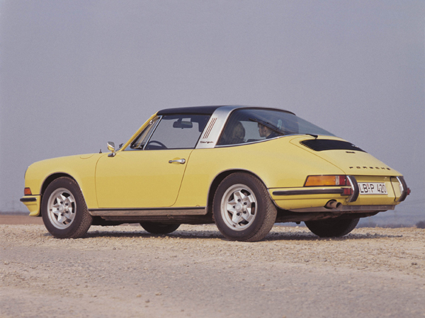 Porsche Targa yellow back