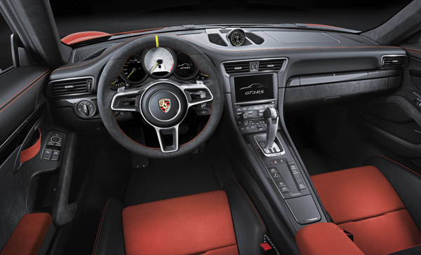 Porsche 911 GT3 RS startklaar interieur