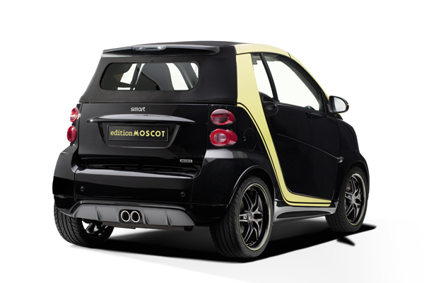 smart fortwo MOSCOT back