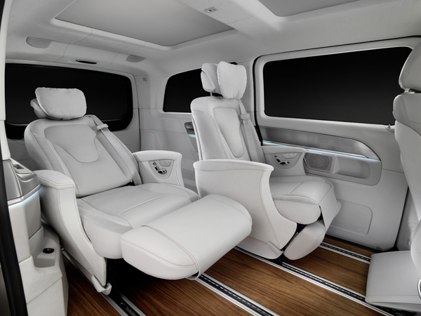 Mercedes-Benz Concept Vision e backseat down