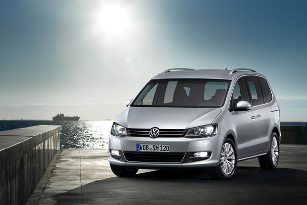 Nieuwe Volkswagen Sharan grey 3kwfront