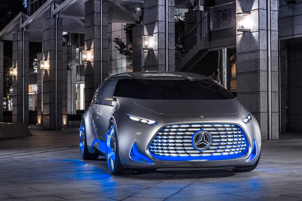 Mercedes-Benz Vision Tokyo Connected Lounge 3kwfront