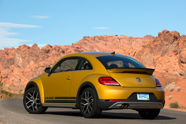 Volkswagen Beetle Dune 3kw back