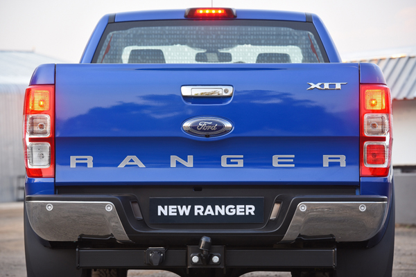 Ford Ranger 2016 XLT blue back2