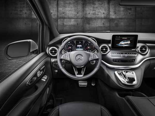 Mercedes-Benz AMG Line V-Klasse cockpit