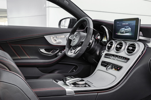 Mercedes-Benz C43 4Matic Coupe interior2