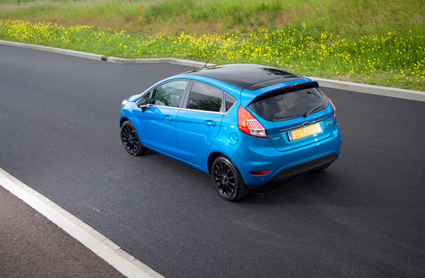 Ford Silver Candy Blue edition Fiesta 3kwback2