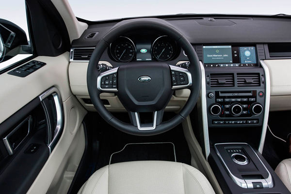 Land-Rover Discovery Sport cockpit