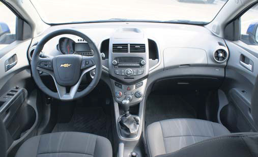 Chevrolet Aveo test interieur