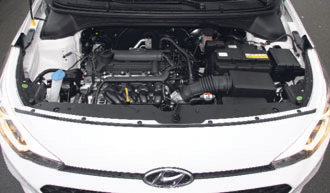Hyundai i20 test motorcompartiment