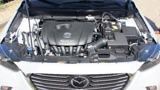 Mazda CX-3 motorcompartiment