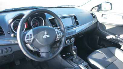 Mitsubishi-Lancer-Sport-Sedan-testverslag-interieur