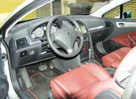 Peugeot 407 coupe test interieur