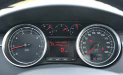 Peugeot 508 SW test klokken