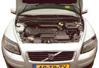 Volvo C30 T5 Summum test motorcompartiment