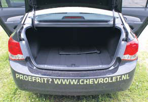 Chevrolet Cruze 1.8 Sedan kofferbak
