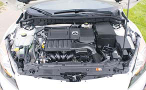 Mazda3 1.6 TS test motorcompartiment