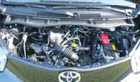 Toyota iQ test motorcompartiment