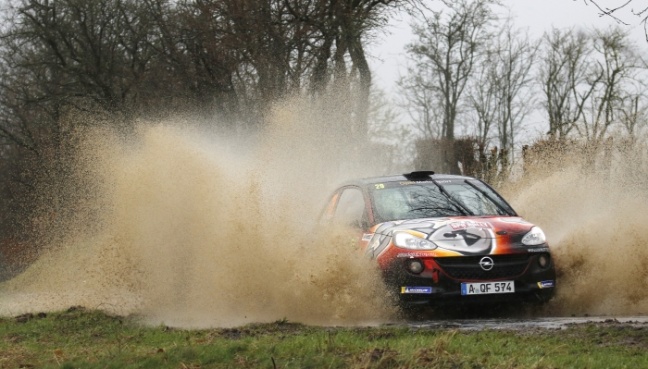 Timo van der Marel levert prachtige strijd tijdens Herock Spa Rally