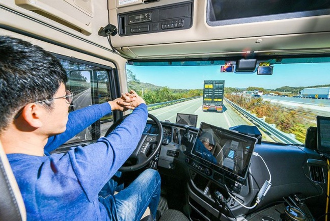 Hyundai demonstreert autonome rijtechnologie met eerste succesvolle platooning-test met vrachtwagens