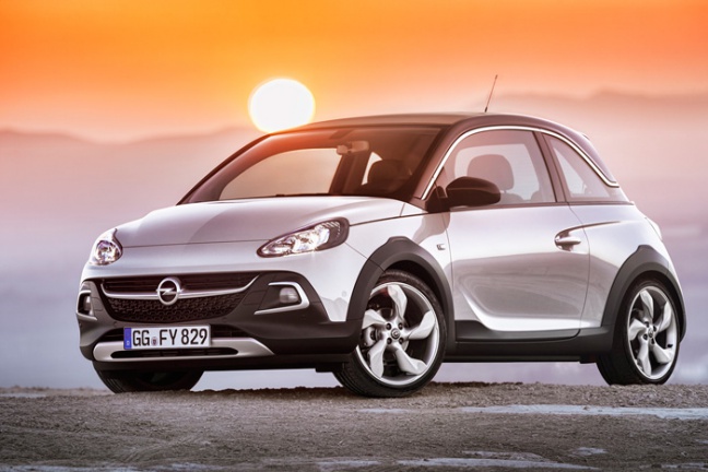 Prijskaartje Opel ADAM ROCKS toont € 17.995,-