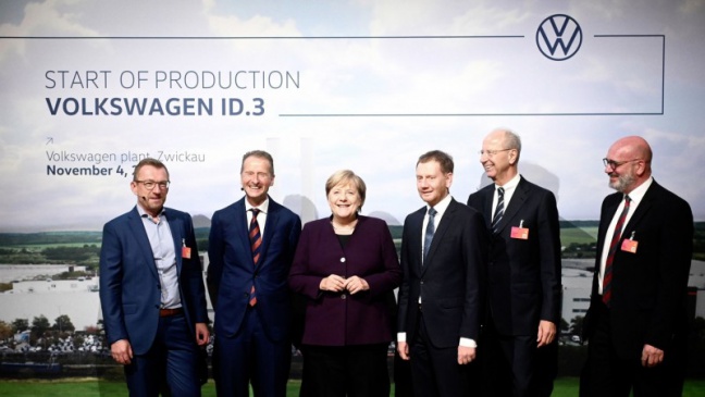 [VIDEO] Merkel geeft startsein voor productie ID.3