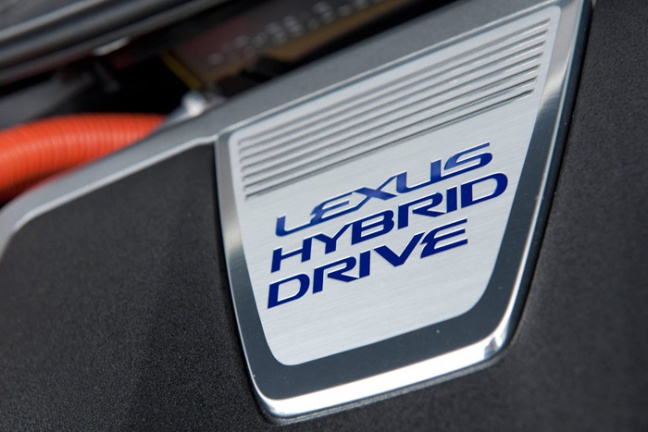 Lexus aankoopkeuring geeft zekerheid voor iedere aangeschafte Lexus Hybrid