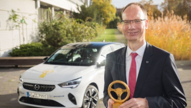 Opel Corsa-e wint Gouden Stuurwiel 2020