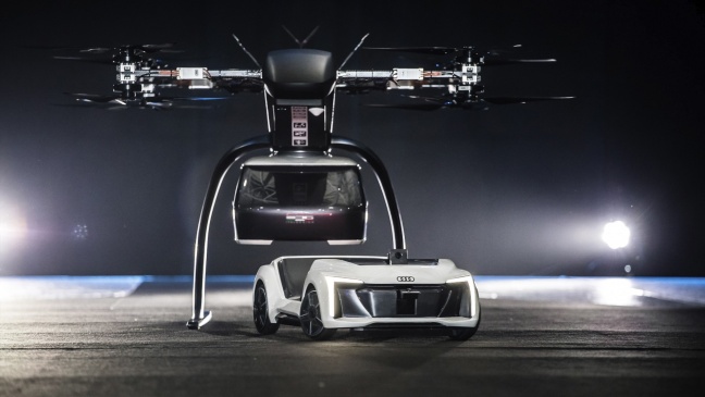 Audi test prototype vliegende taxi in Amsterdam