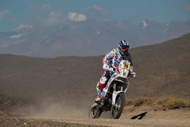 Henk Knuiman kruipt richting de top twintig in de Dakar Rally