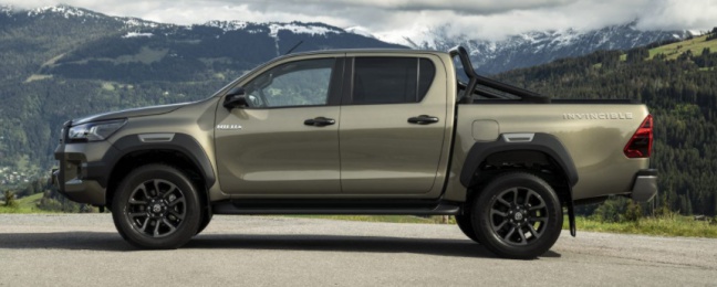 Vernieuwde Toyota Hilux: meer power, verbeterde prestaties on- en offroad