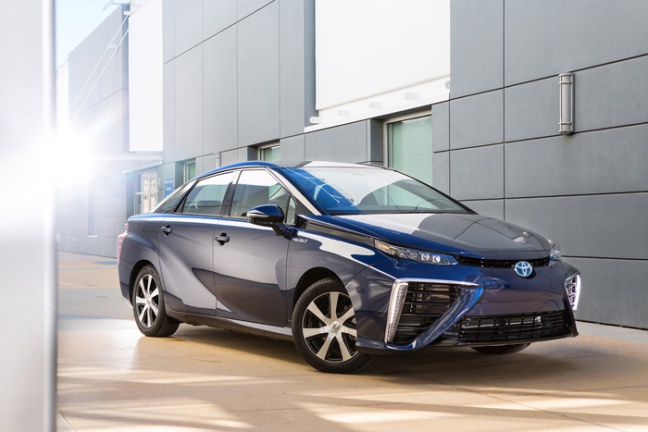 Hier is de toekomst: de Fuel Cell Toyota 'Mirai'