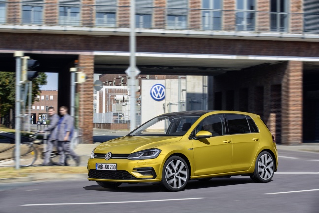 Nieuwe Volkswagen GOLF: nog rijker uitgerust en nog scherper geprijsd!