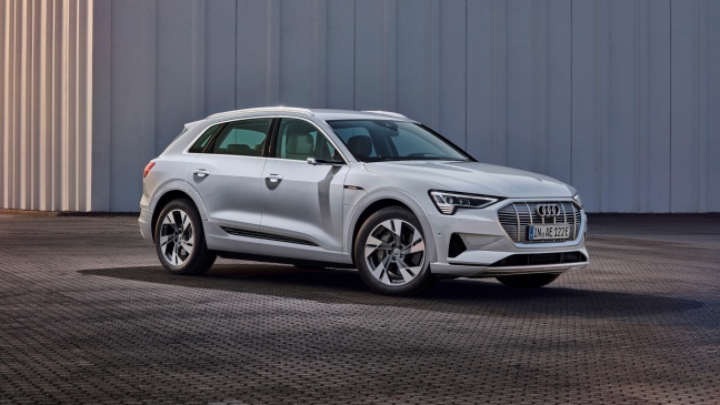 Audi e-tron 50 quattro nu te reserveren vanaf € 71.900