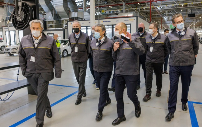 Renault Group: eerste verjaardag van de Refactory en inhuldiging van de Factory VO in Flins