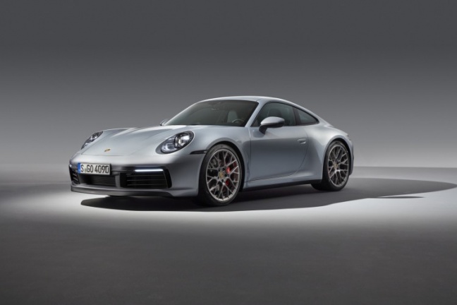 De nieuwe Porsche 911: sterker, sneller, digitaler