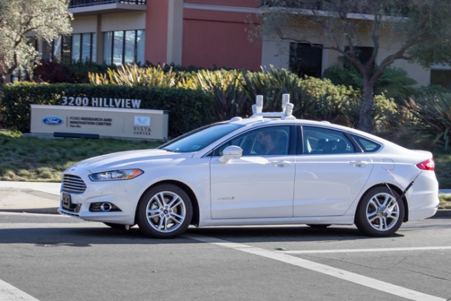 Ford start met het testen van autonoom rijdende auto’s op de openbare weg in Californië