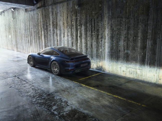 Nieuwe Porsche 911 Turbo: na 45 jaar nog steeds de benchmark